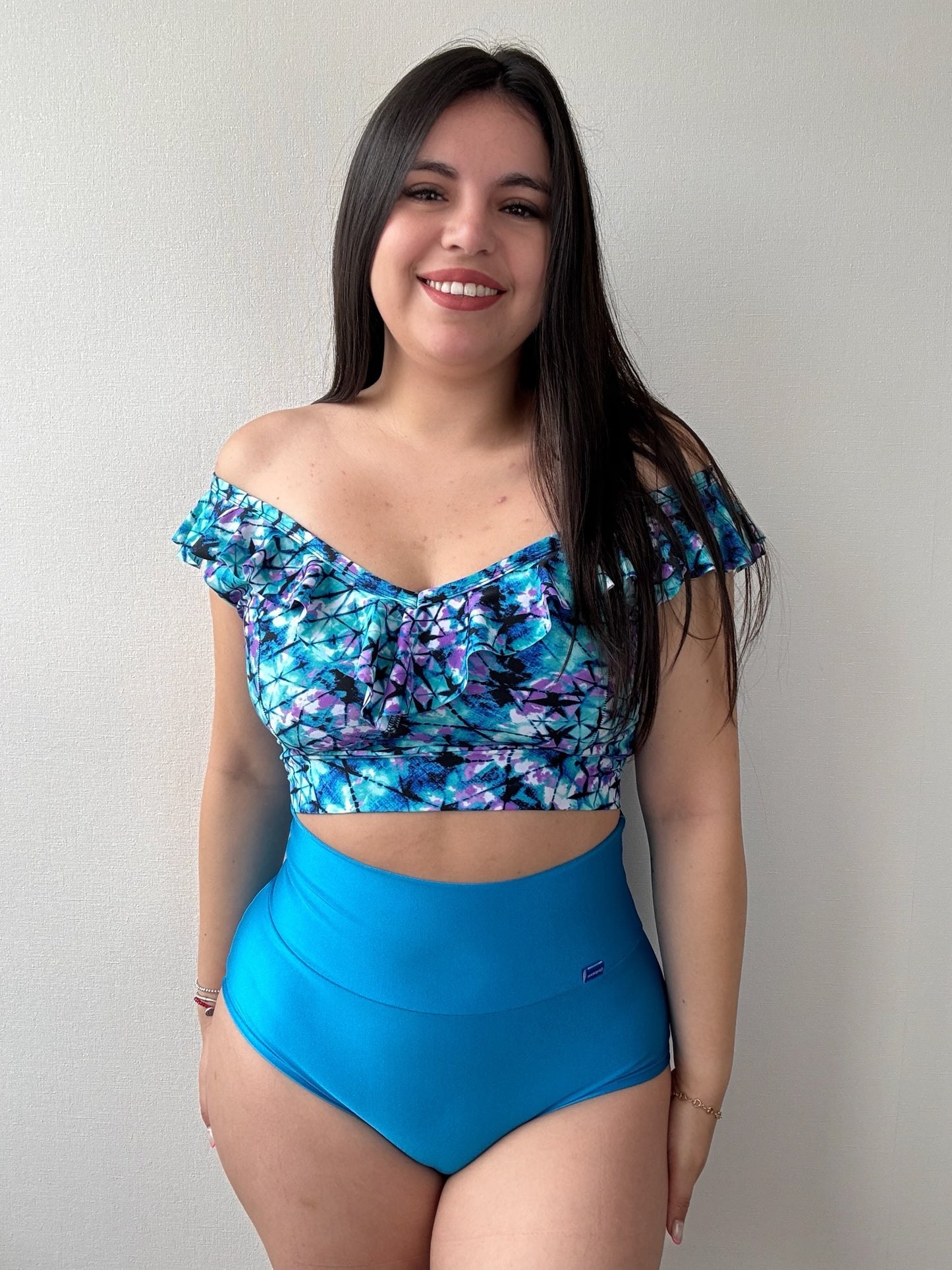 Top Isis corto s/m selecciona color
