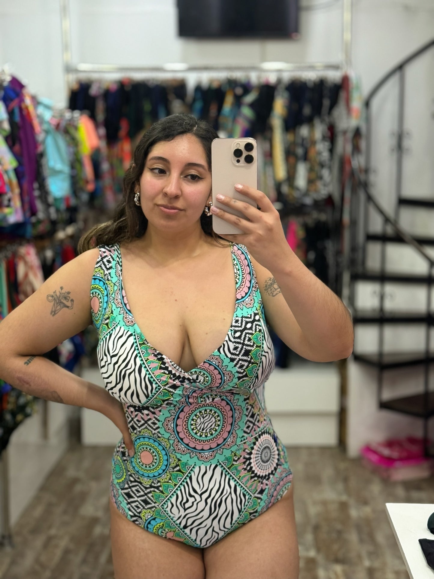 Enterito V moldeador powernet colección CUERPAWER