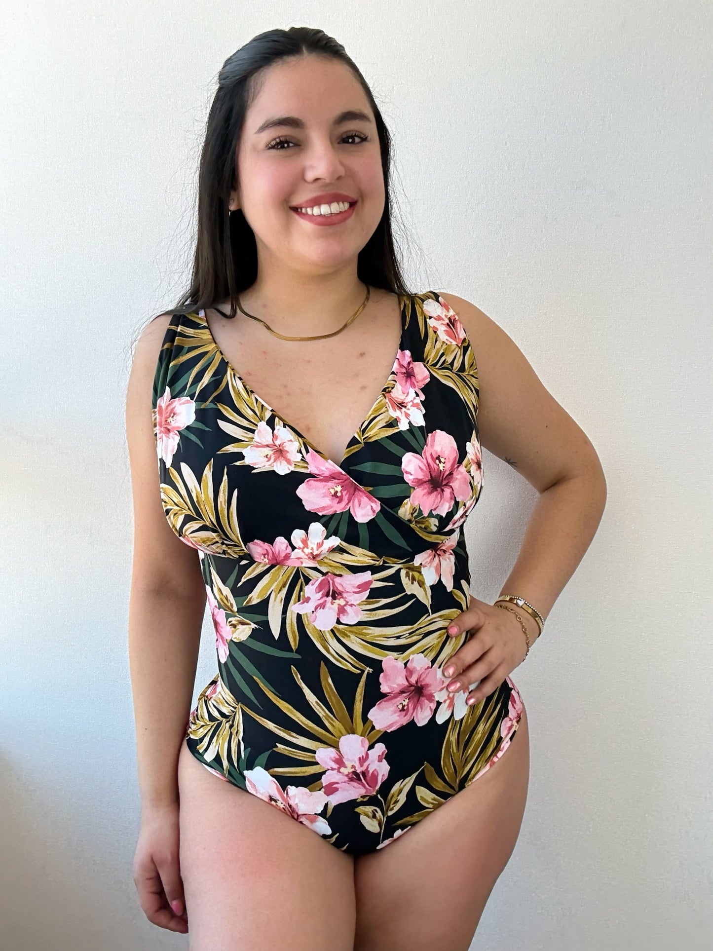 Enterito V moldeador powernet colección CUERPAWER