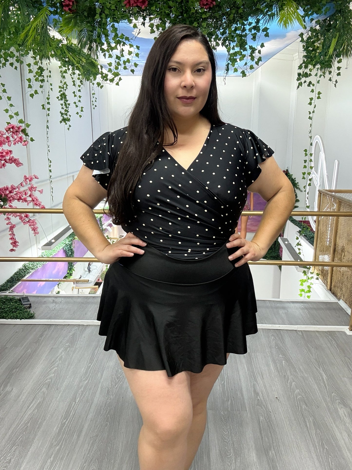 Top Cleopatra L/XL con mangas selecciona color