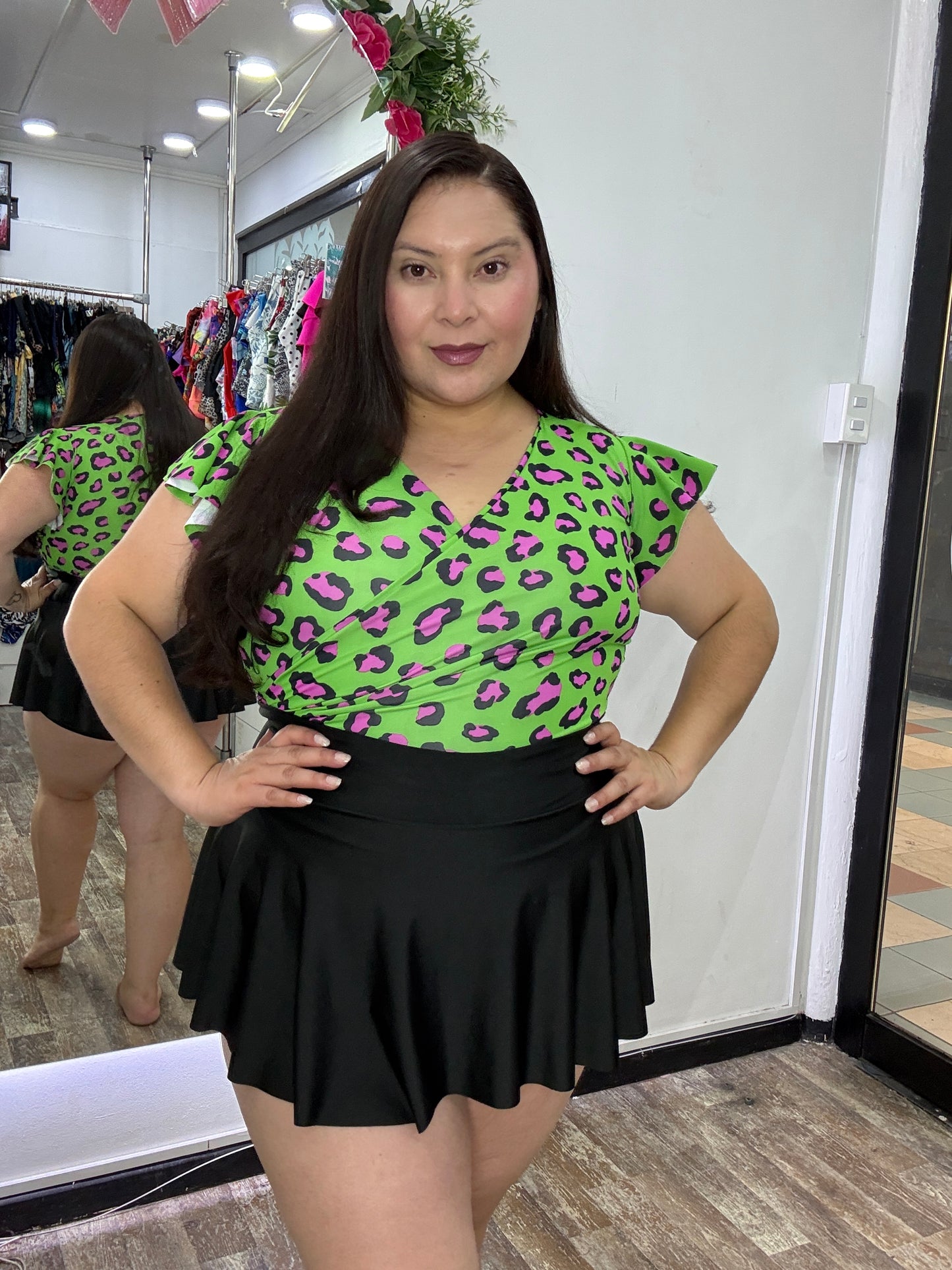 Top Cleopatra L/XL con mangas selecciona color