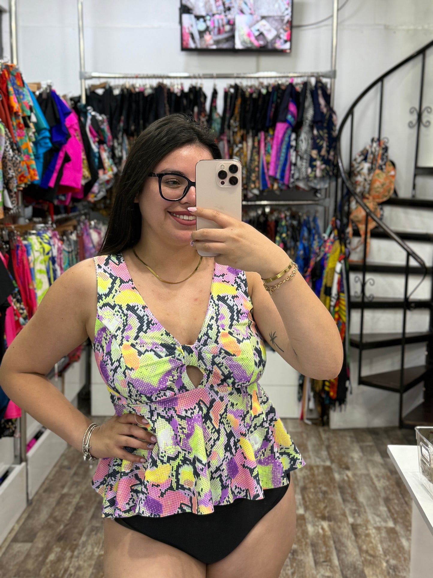 Top Karol selecciona tu color preferido