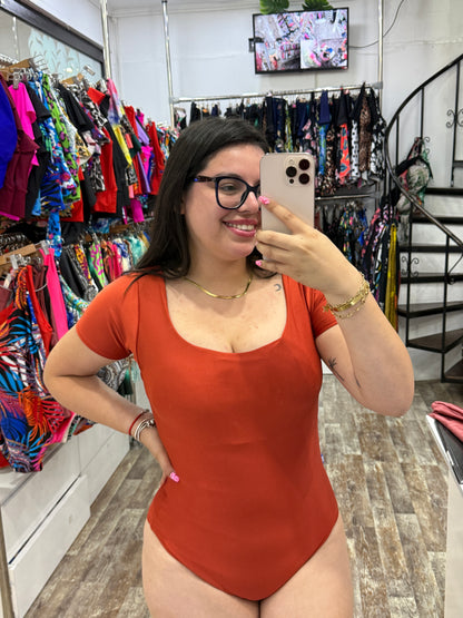 Traje de baño básico con mangas moldeador  powernet colección CUERPAWER L/XL